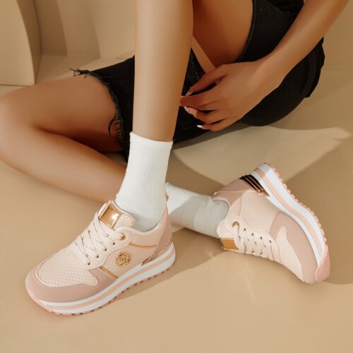 product-fancy-3de87ddc-97d2-480f-8794-917367ed8025 Chaussures de sport polyvalentes pour femme à semelles épaisses