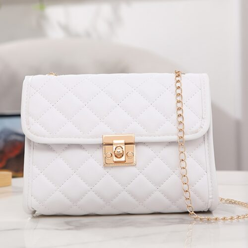 Sac à Main Tendance au Design Niche : L'Accessoire Chic avec Anneau et Chaîne
