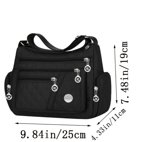 Sac Bandoulière Carré Unisexe en Tissu Oxford Alliez style et praticité avec ce sac à épaule unique grand format, conçu pour les hommes et les femmes.