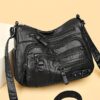 Sac Bandoulière Femme Multi-Poches – Spacieux, Chic et Pratique (Idéal Sac de Maman). Alliez élégance et fonctionnalité au quotidien avec ce sac à épaule à la fois chic et décontracté.