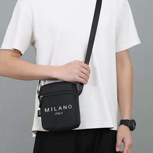 Sac à Poitrine Multifonctionnel "Milan" Design italien branché : Un imprimé unique au style résolument moderne, idéal pour les adolescents