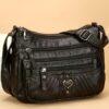Sac Bandoulière Rétro pour Femme Laissez-vous séduire par ce nouveau sac à bandoulière au charme rétro irrésistible, pensé pour sublimer toutes vos tenues avec une touche d'élégance intemporelle.