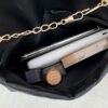 Sac à Main Tendance au Design Niche : L'Accessoire Chic avec Anneau et Chaîne