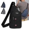 Sac bandoulière croisé pour homme et garçon. Léger, tendance et décontracté en nylon résistant.