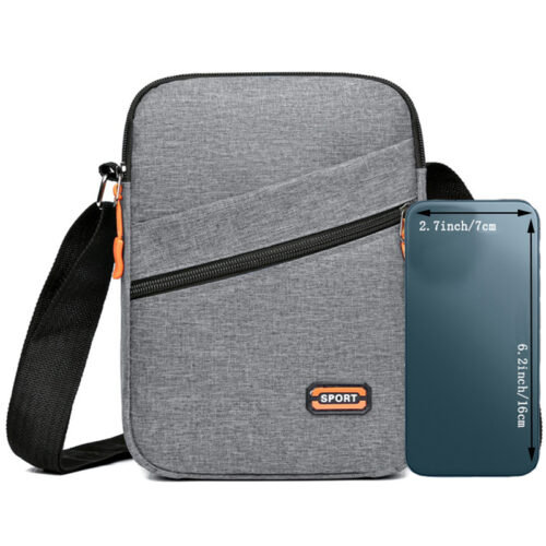 Léger, organisé et terriblement tendance. Ce sac bandoulière à poches zippées vous accompagne partout — école, voyages, sorties.