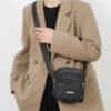 Sac bandoulière homme & femme (neutre et carré) Sac téléphone portable, Sac épaule et Sac à dos de sortie