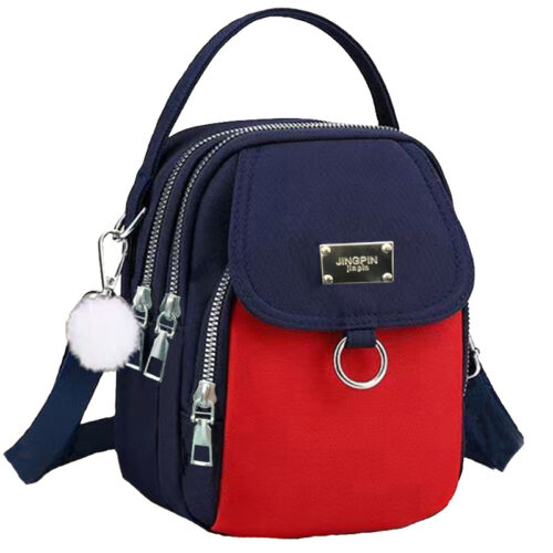Apportez une touche de style décontracté et estival à votre collection avec ce lot de 2 pièces (comprenant un sac carré et son accessoire coordonné.