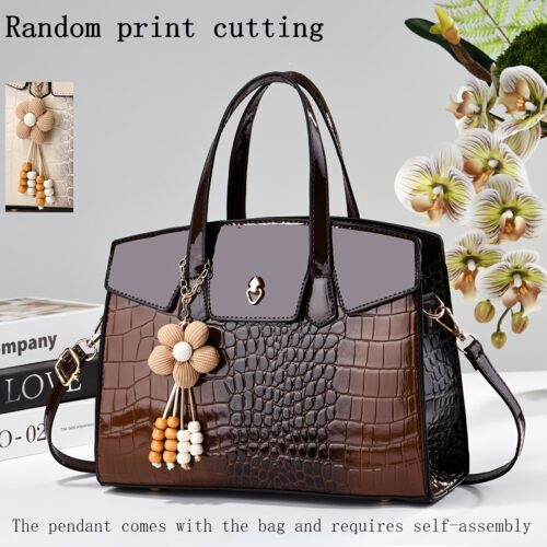 Sac à main pour femme à motif crocodile et liseré verni