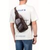 Sac sling homme rétro en cuir de vachette